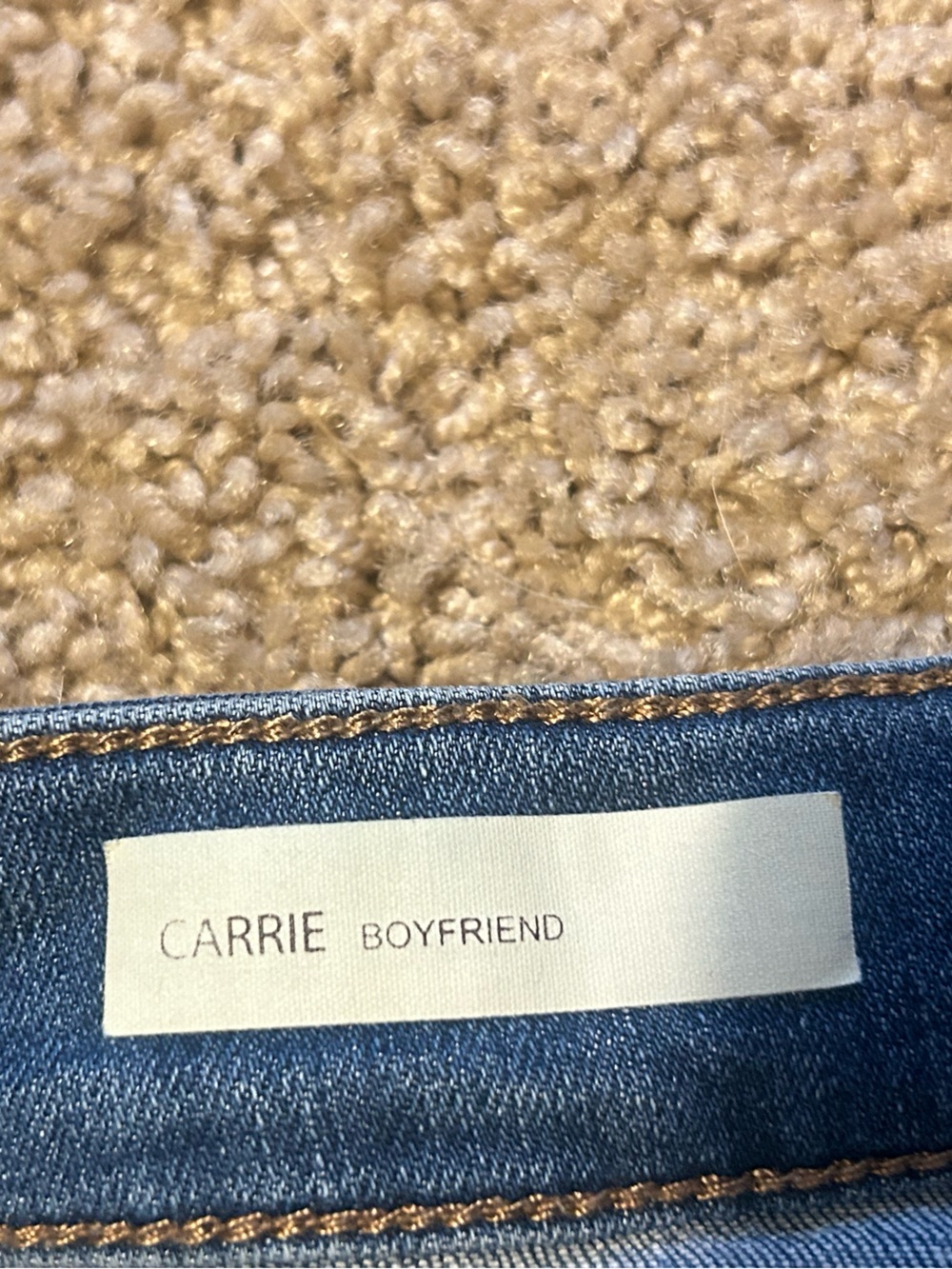 KUT from the Kloth Carrie Boyfriend Jeans Medium Wash - Size 16 - Picture 3 of 12